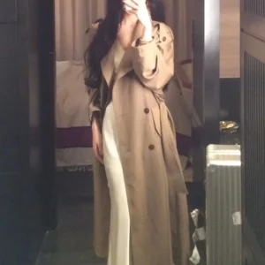 Korea Style Turn-Down Collar Long Trench With Belt Women Solid Fashion Single Breasted Slim Coat Female Elegant Clothes Autumn